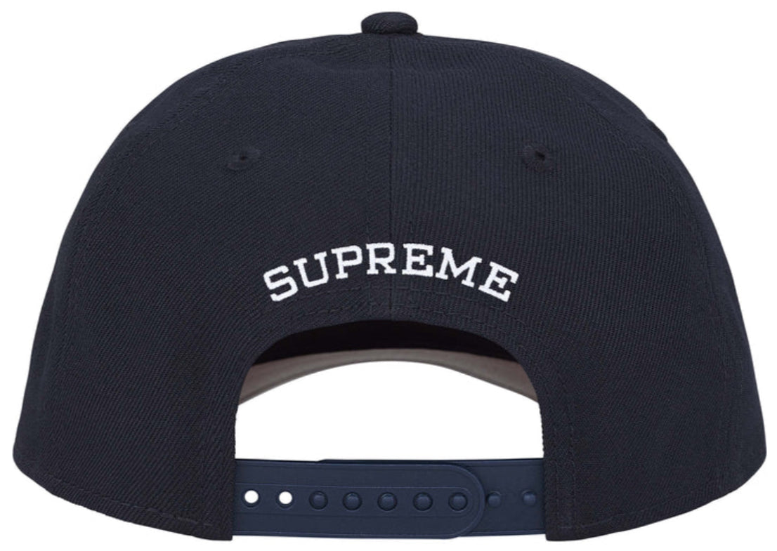 Gorro Supreme Sharp Spellout New Era Navy