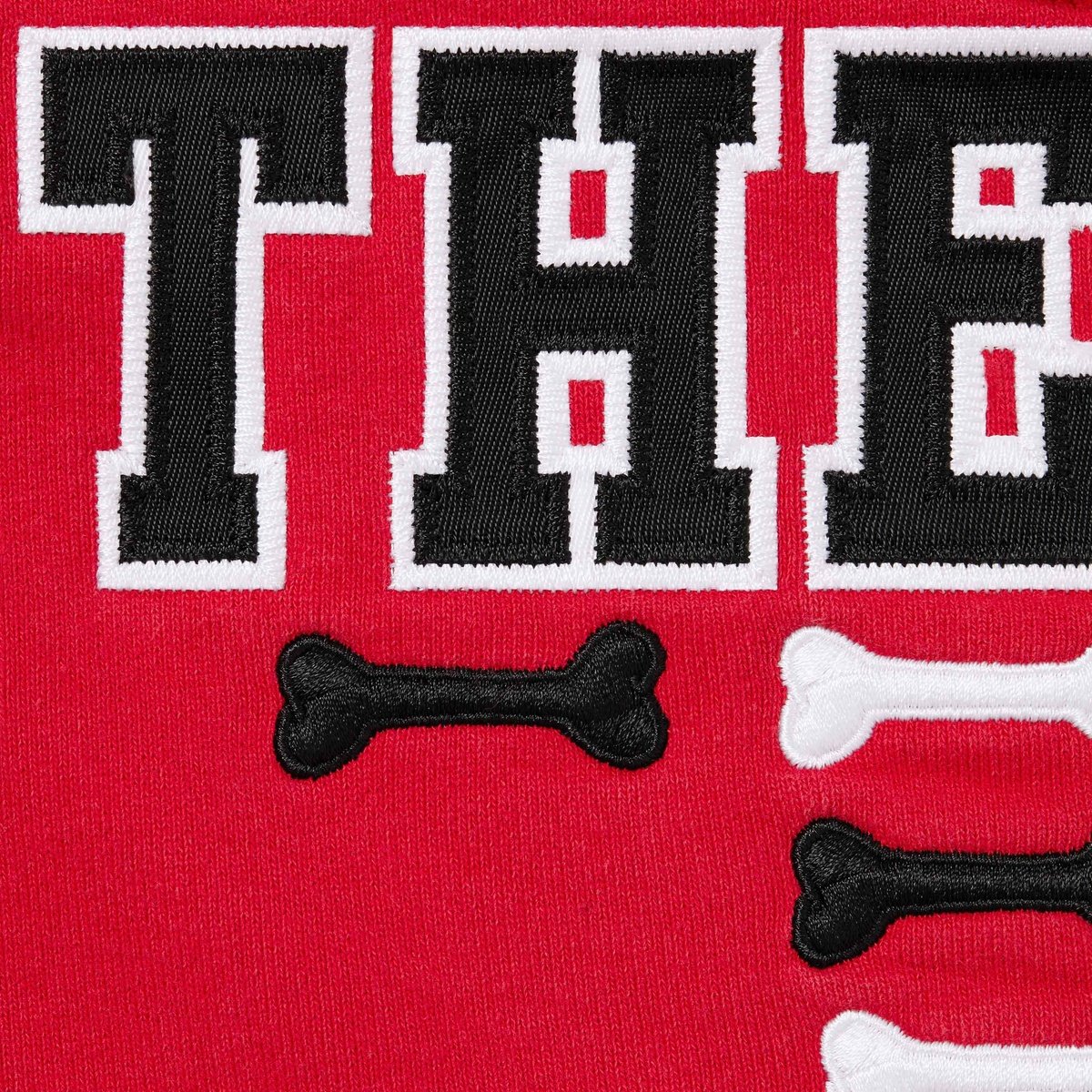 Campera Supreme League Champs Red