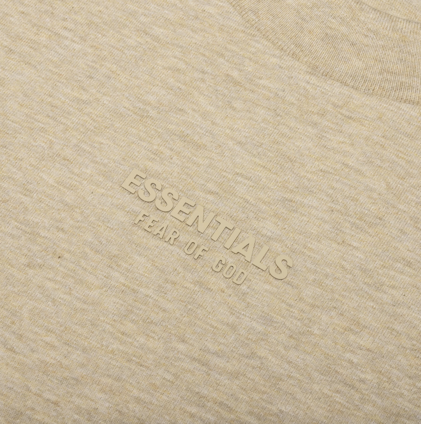 Camiseta Essentials Fear Of God Crewneck Beige