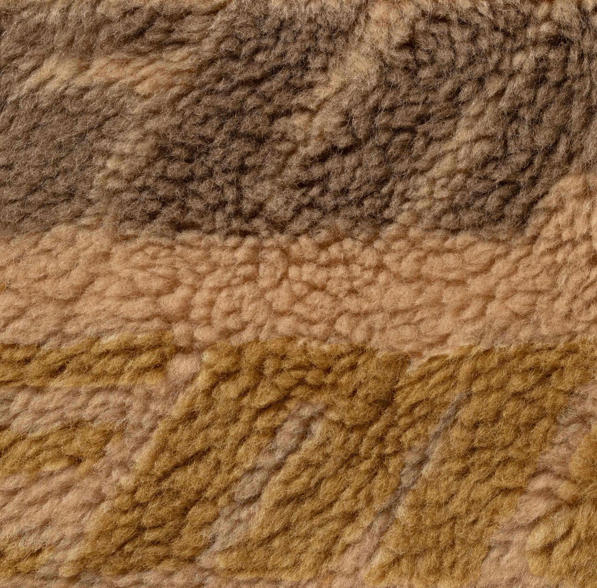 Campera Supreme Repeat Jacquard Tan