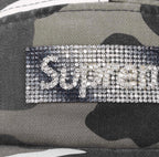 Gorro Supreme Rhinestone Label Snow Camo