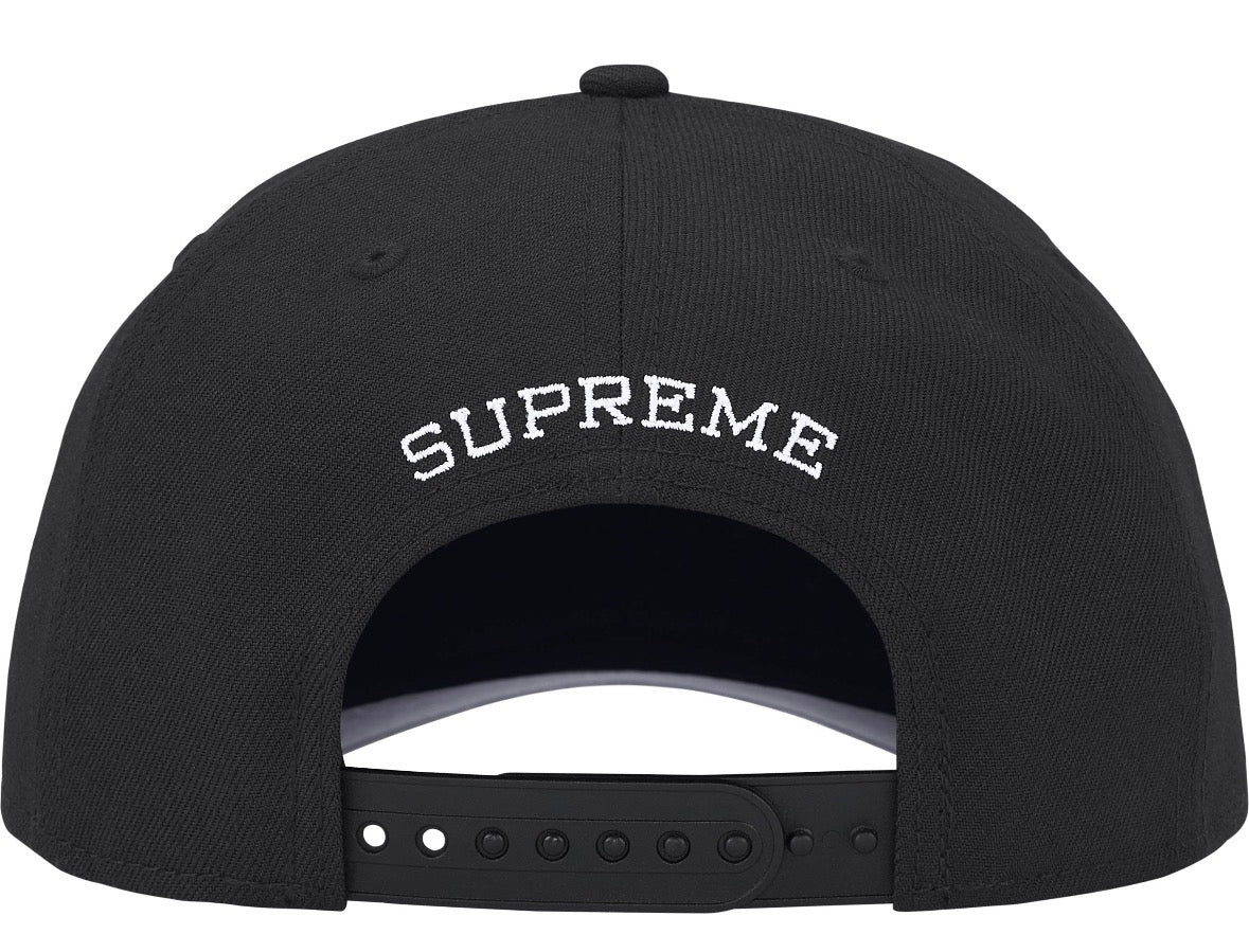 Gorro Supreme Gothic Outline New Era Black