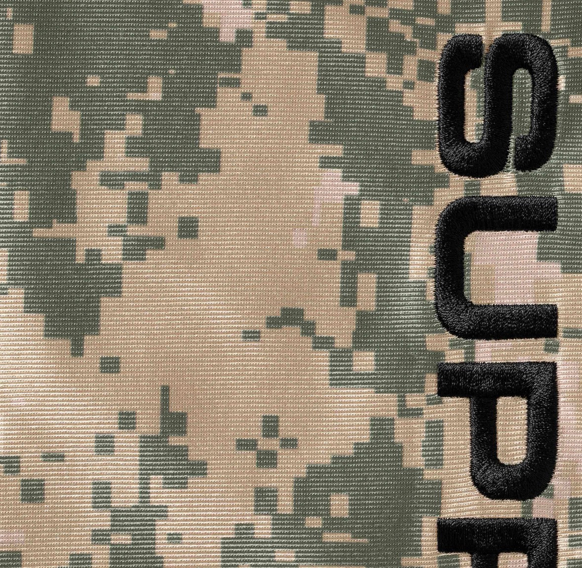 Short Supreme Chain Link Basketball Digi Camo