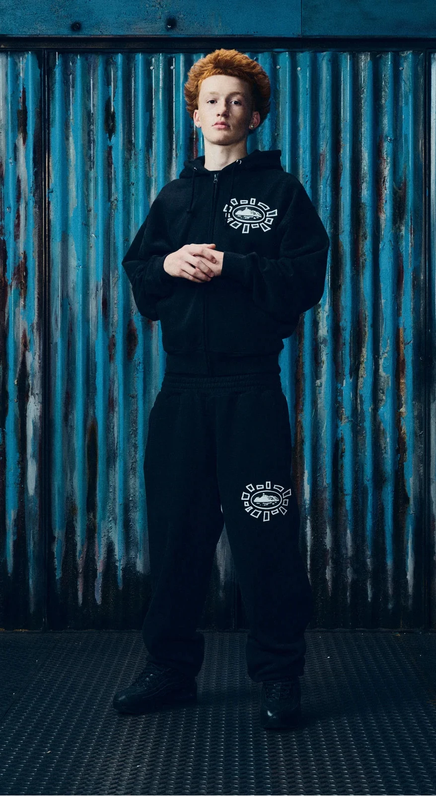 Campera Corteiz Zip Black