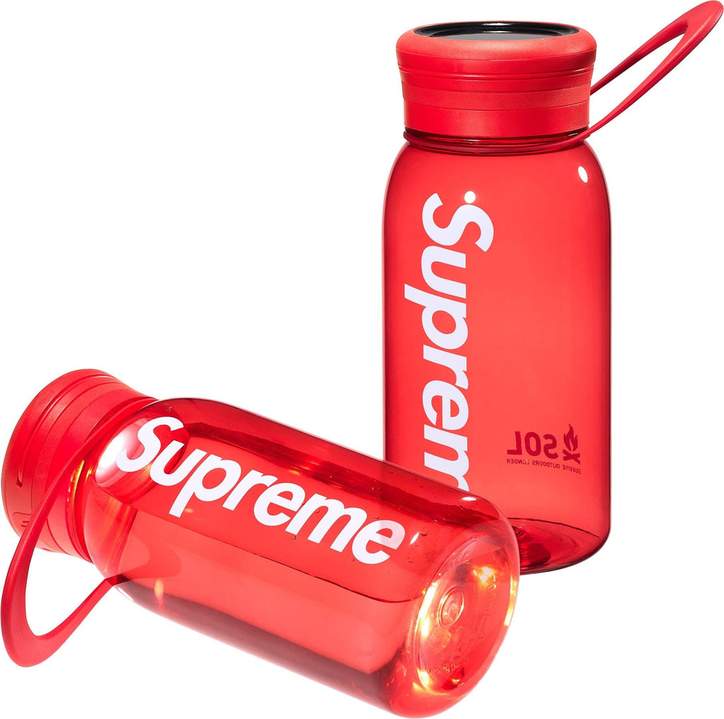 Botella & Linterna Supreme x Sol