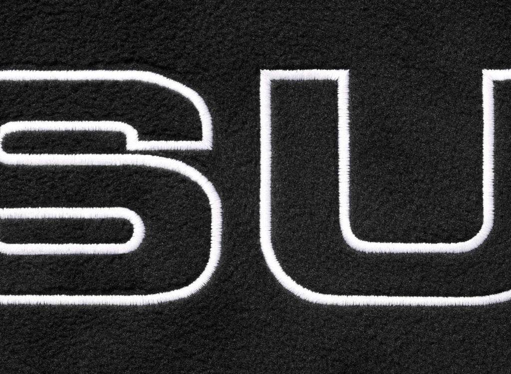 Campera Supreme Spellout Embroidered Polartec Black