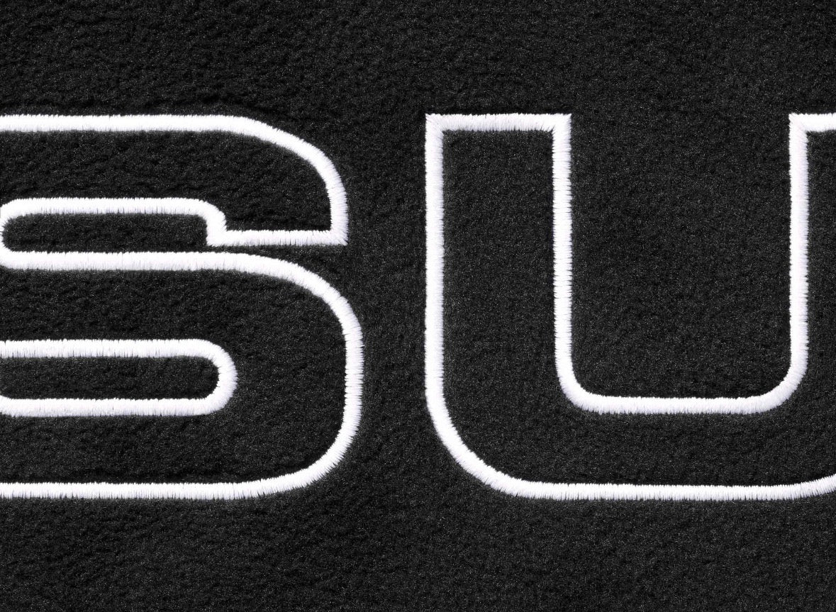 Campera Supreme Spellout Embroidered Polartec Black